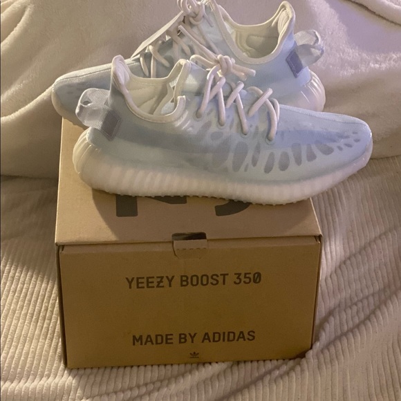 Yezzy Boost 6.5 light blue/white - Picture 5 of 7